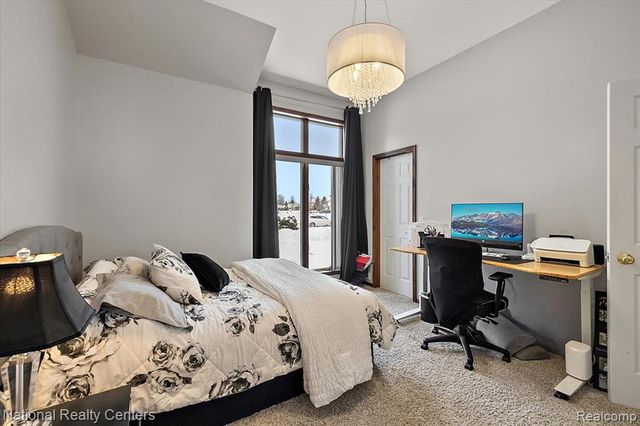 10146 Aberdeen Drive, Grand Blanc, MI 48439