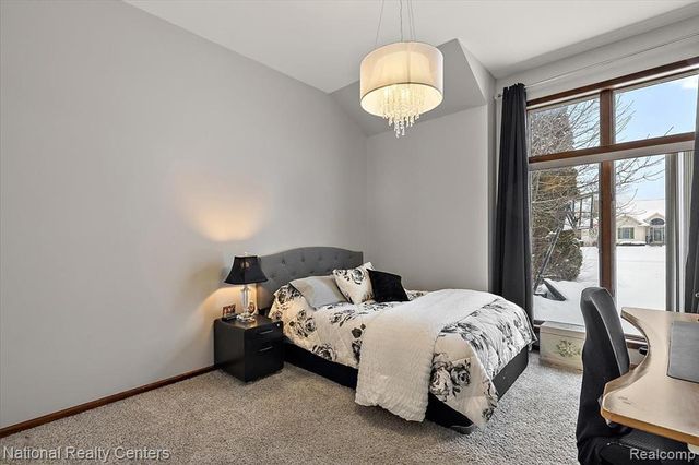 10146 Aberdeen Drive, Grand Blanc, MI 48439