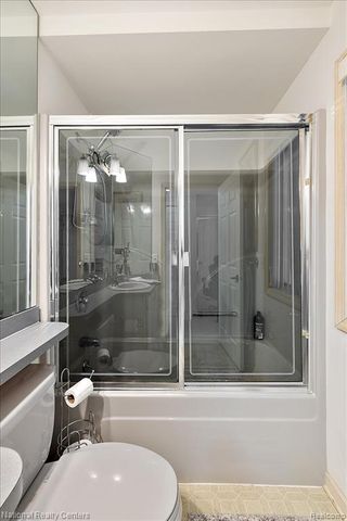 10146 Aberdeen Drive, Grand Blanc, MI 48439