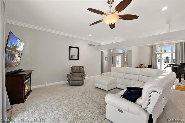 10146 Aberdeen Drive, Grand Blanc, MI 48439