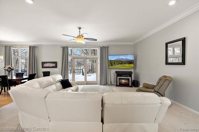 10146 Aberdeen Drive, Grand Blanc, MI 48439