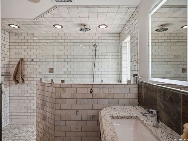 8103 N New Braunfels Ave Apt 1, San Antonio, TX 78209