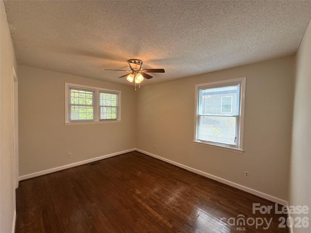 5710 Charing Place, Charlotte, NC 28211