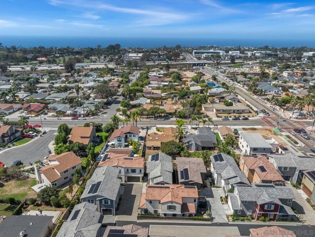 1156 E Cove Pl., Encinitas, CA 92024