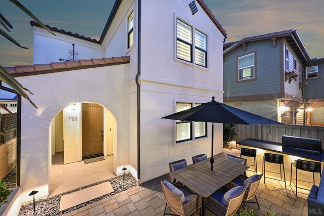 1156 E Cove Pl., Encinitas, CA 92024