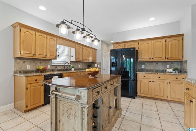 108 SADDLE LAKE DRIVE, Alabaster, AL 35007