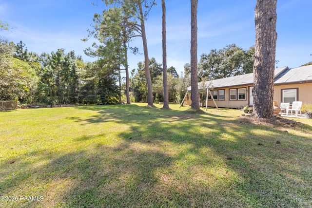 1002 Mimosa Lane, St. Martinville, LA 70582