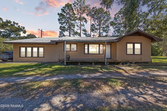 1002 Mimosa Lane, St. Martinville, LA 70582