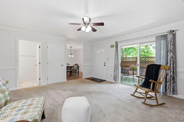 381 Summerwalk Circle, Chapel Hill, NC 27517