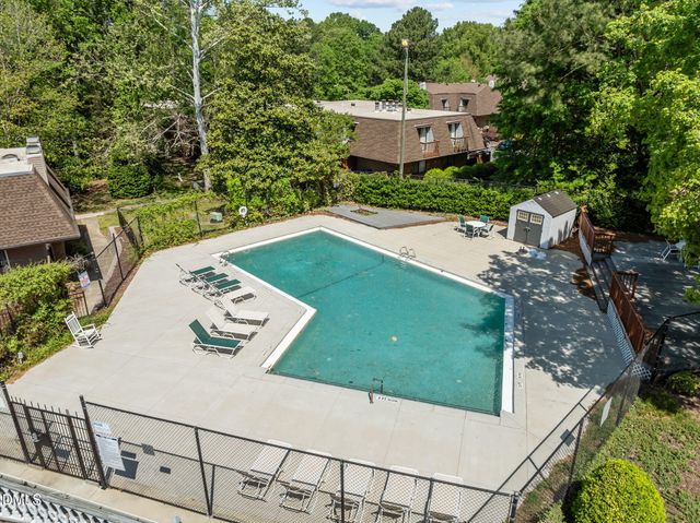 381 Summerwalk Circle, Chapel Hill, NC 27517