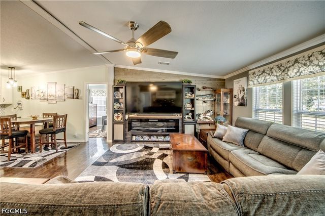 356 Sacramento ST, North Fort Myers, FL 33903