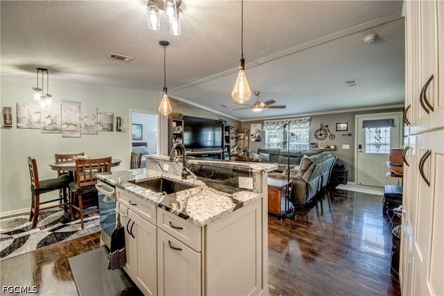 356 Sacramento ST, North Fort Myers, FL 33903