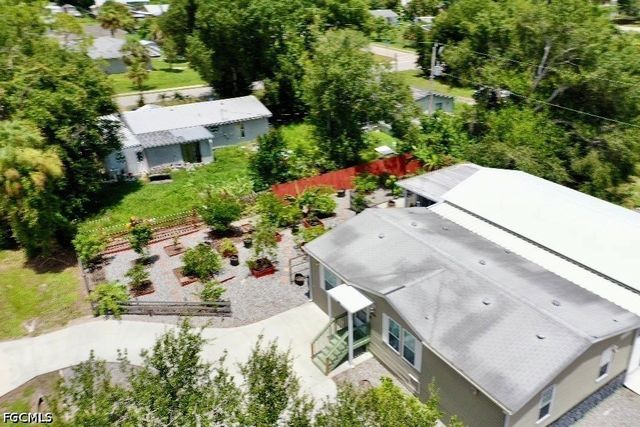 356 Sacramento ST, North Fort Myers, FL 33903