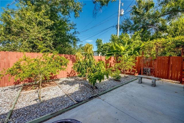 356 Sacramento ST, North Fort Myers, FL 33903