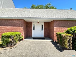 45 Southwind Lane 45, Milford, CT 06460