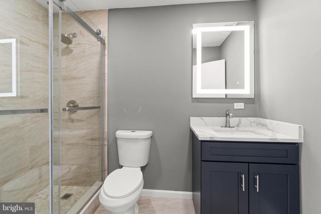3 INDIAN CREEK WAY, Levittown, PA 19057