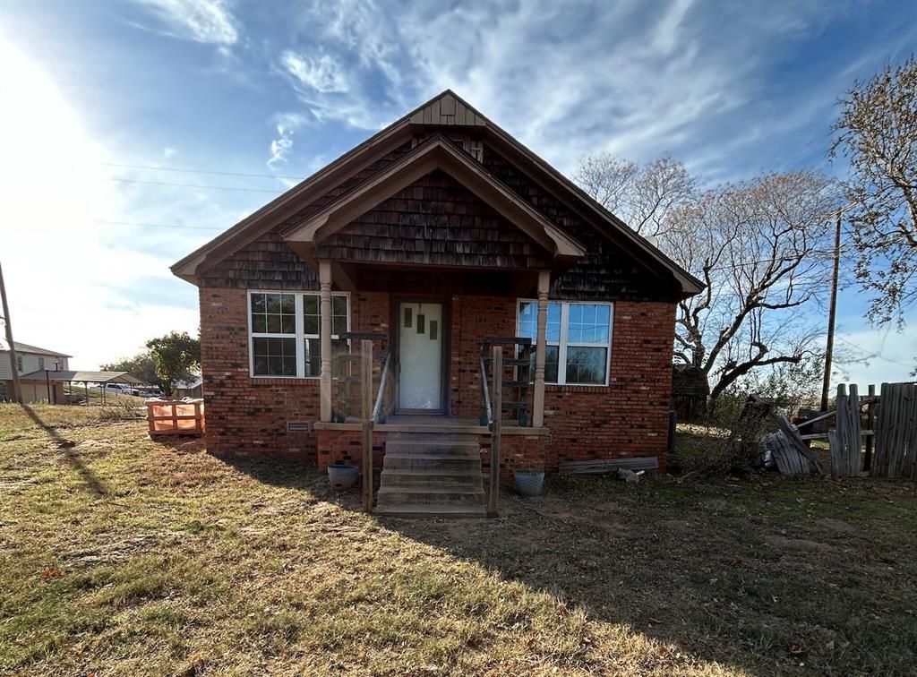 1677 Choctaw Road, Crescent, OK 73028