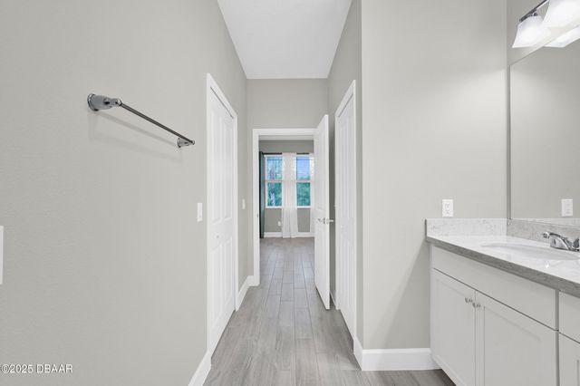 597 Lost Shaker Way, Daytona Beach, FL 32124