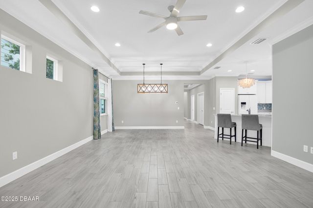 597 Lost Shaker Way, Daytona Beach, FL 32124