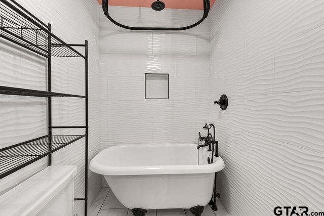 811 Trenton, Tyler, TX 75703