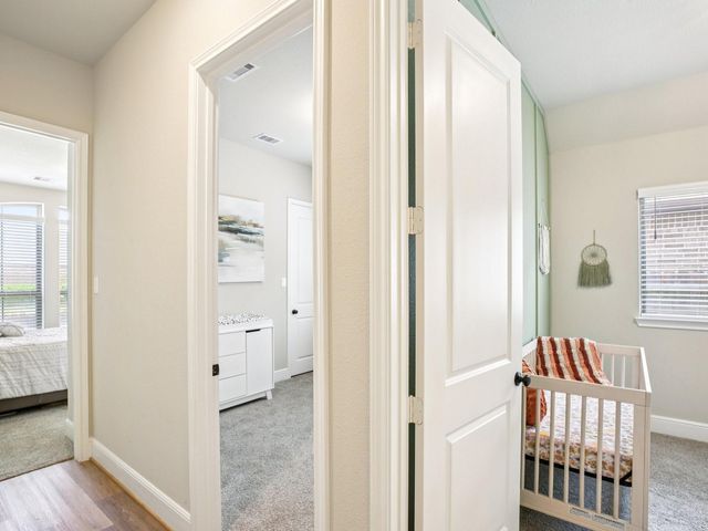 615 Livermore Street, Webster, TX 77598