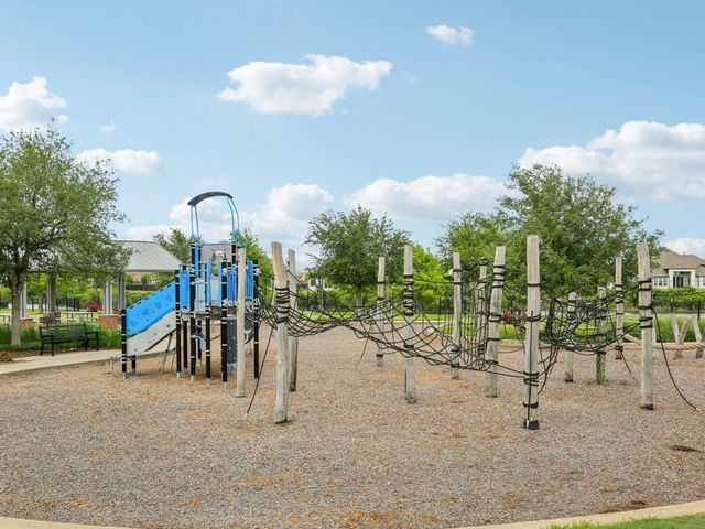 615 Livermore Street, Webster, TX 77598