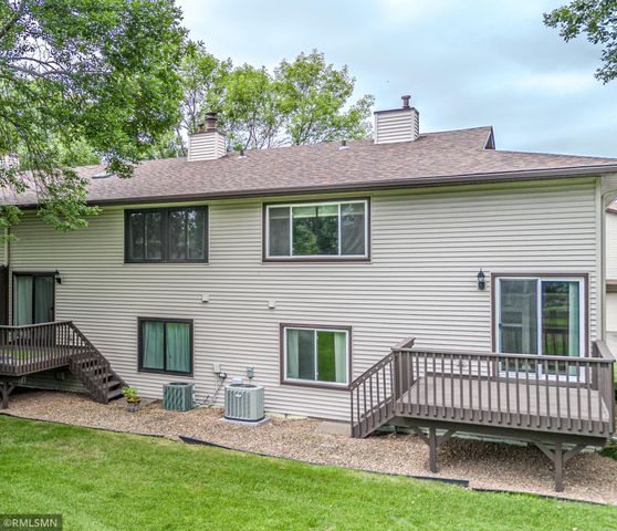 8824 N Maplebrook Court, Brooklyn Park, MN 55445
