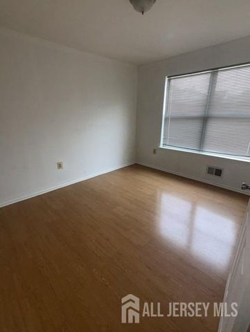 778 Harbortown Boulevard, Perth Amboy, NJ 08861