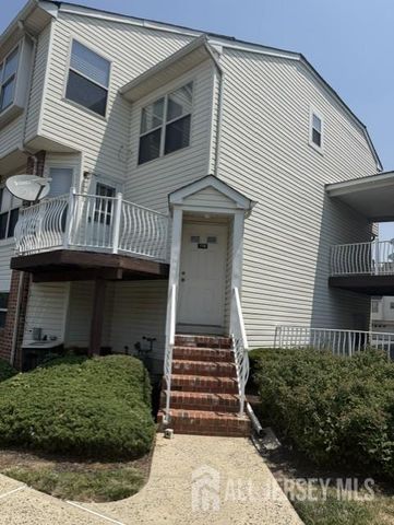 778 Harbortown Boulevard, Perth Amboy, NJ 08861