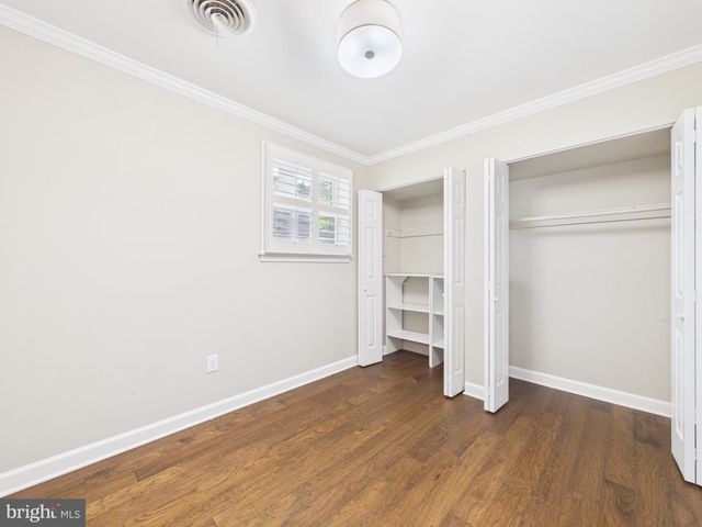 9201 CHERRYTREE DR, Alexandria, VA 22309