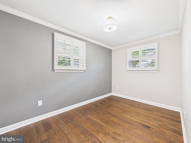 9201 CHERRYTREE DR, Alexandria, VA 22309