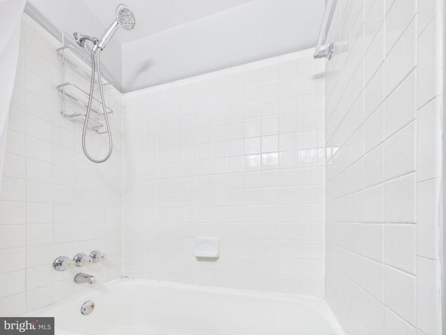 9201 CHERRYTREE DR, Alexandria, VA 22309