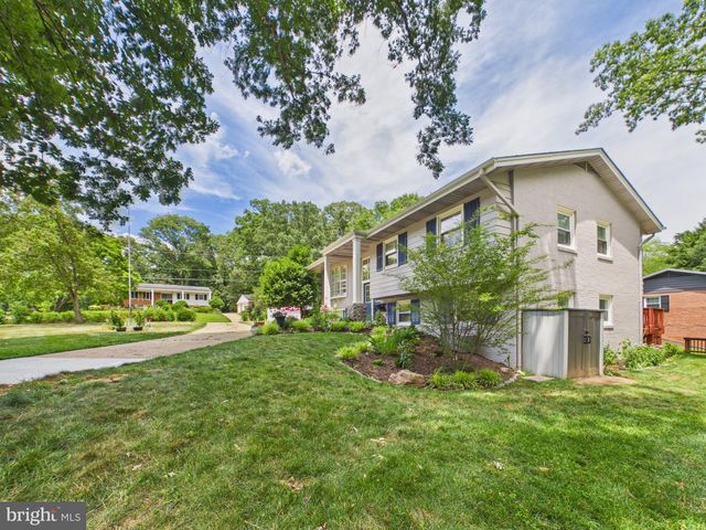 9201 CHERRYTREE DR, Alexandria, VA 22309