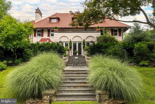 1212 LENOX RD, Jenkintown, PA 19046