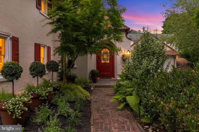 1212 LENOX RD, Jenkintown, PA 19046