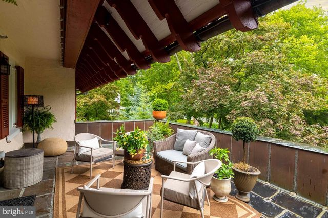 1212 LENOX RD, Jenkintown, PA 19046