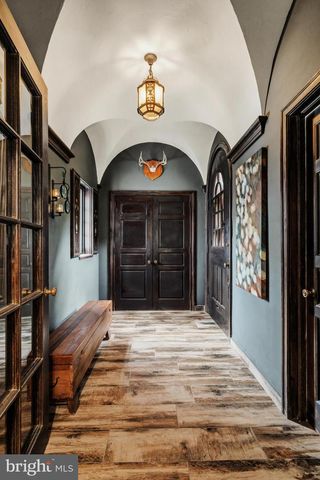 1212 LENOX RD, Jenkintown, PA 19046