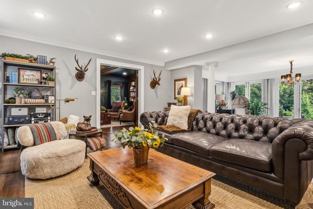 1212 LENOX RD, Jenkintown, PA 19046