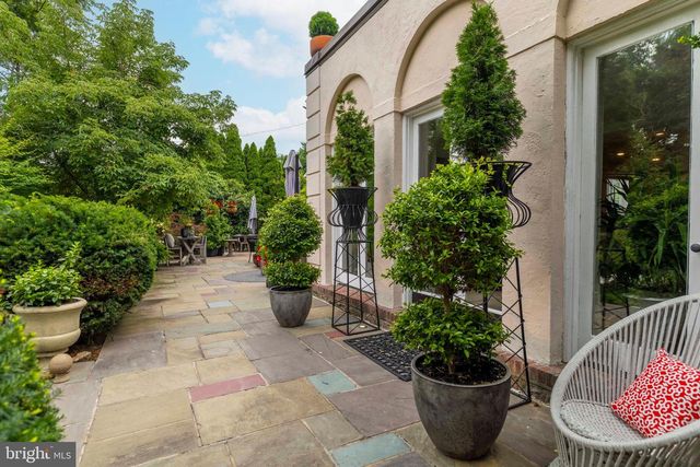 1212 LENOX RD, Jenkintown, PA 19046