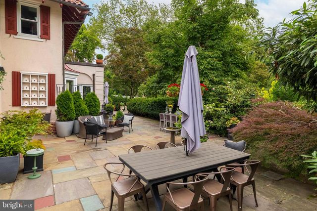 1212 LENOX RD, Jenkintown, PA 19046
