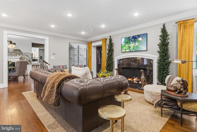1212 LENOX RD, Jenkintown, PA 19046