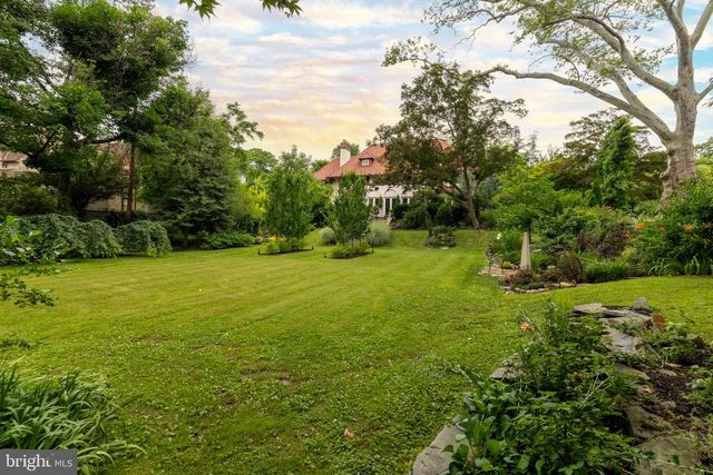 1212 LENOX RD, Jenkintown, PA 19046