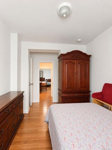 22-48 43rd Street, Astoria, NY 11105
