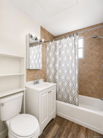 22-48 43rd Street, Astoria, NY 11105