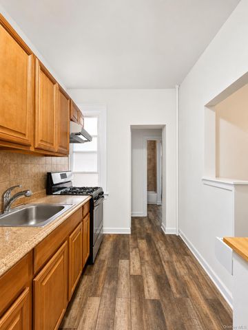 22-48 43rd Street, Astoria, NY 11105
