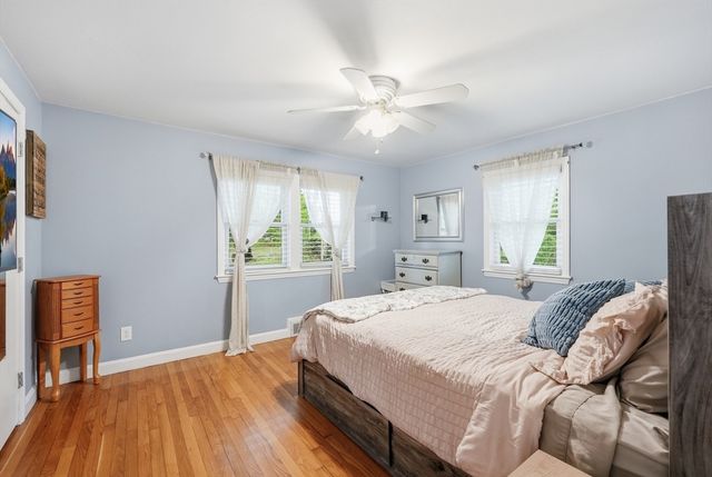 8 Woodside Ter, Auburn, MA 01501