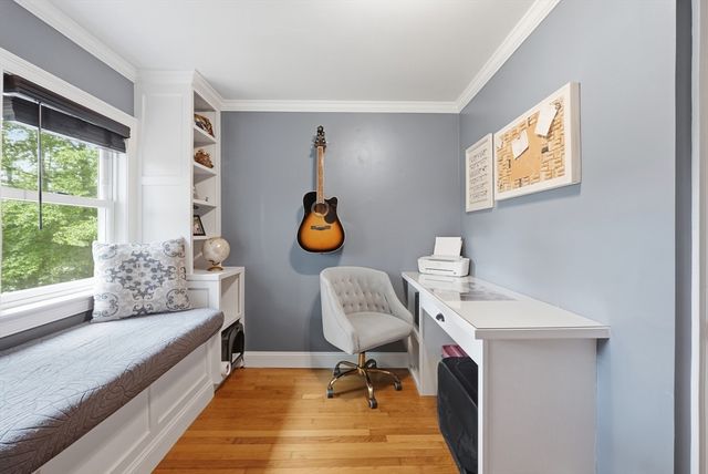 8 Woodside Ter, Auburn, MA 01501