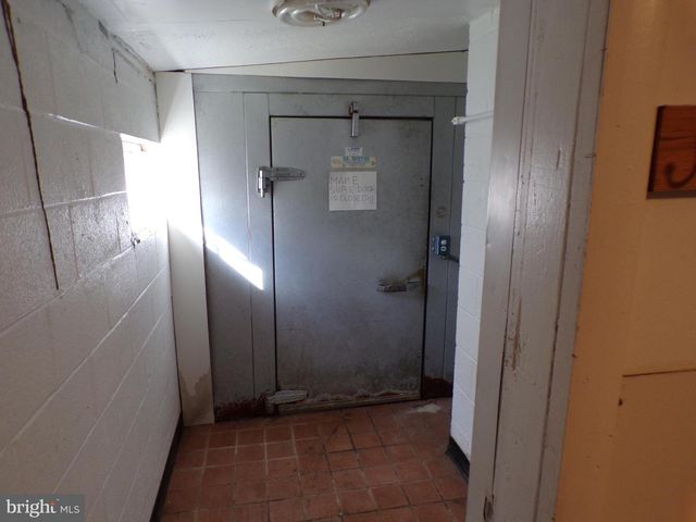 16 COLUMBIA AVE, Reading, PA 19606