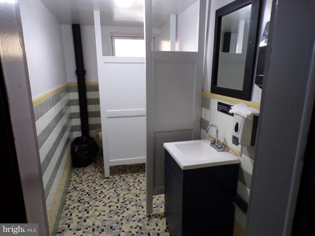 16 COLUMBIA AVE, Reading, PA 19606