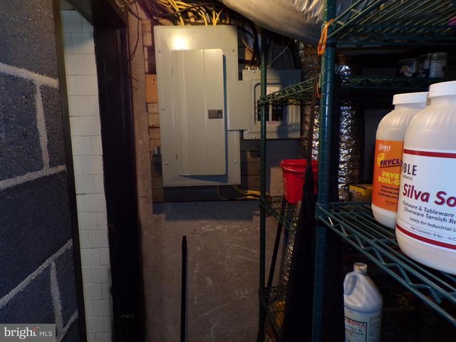 16 COLUMBIA AVE, Reading, PA 19606